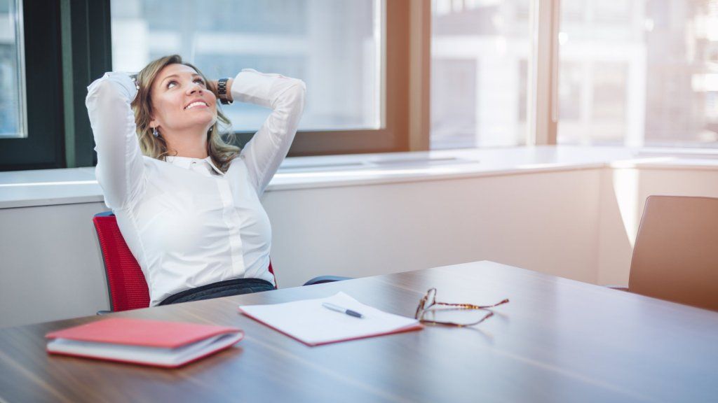 Holly Branson, Con gái của Người sáng lập Virgin, Hợp nhất Lợi nhuận và Mục đích trong Sách 'WEconomy'