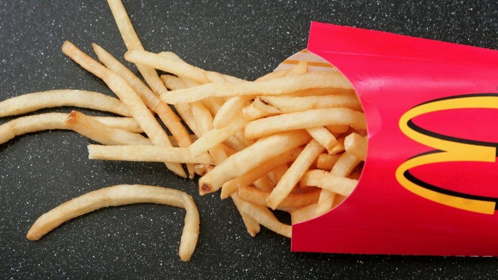 Новото заявление за работа на Snapchat на McDonald's ще накара тийнейджъра ви да поиска да кандидатства