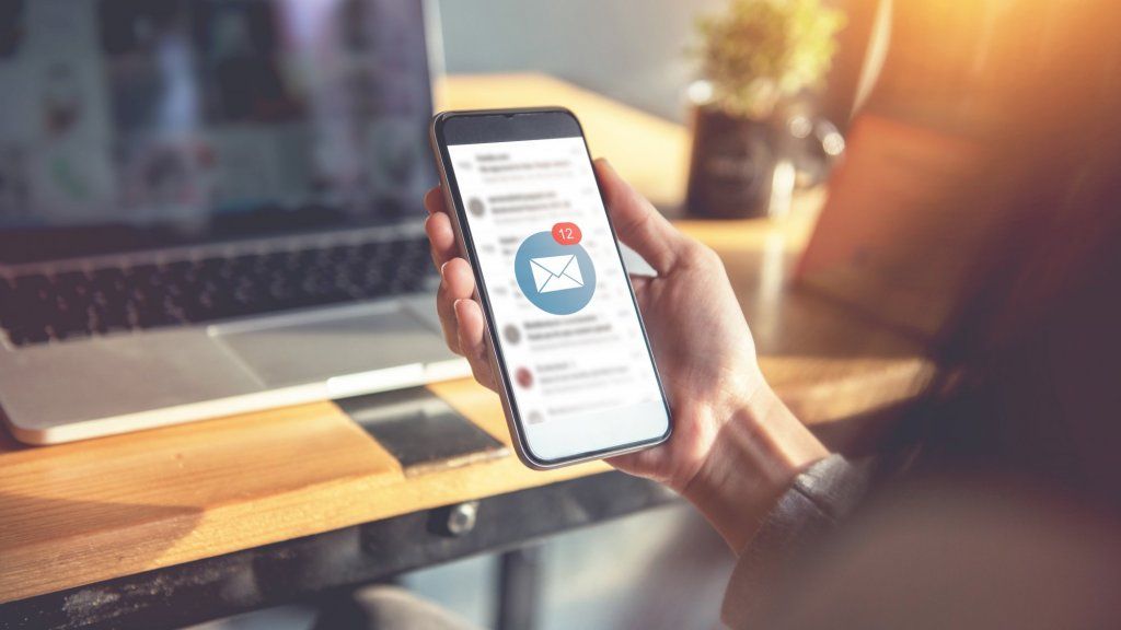 Ang 5 Pinakamahusay na iPhone Email Apps para sa Mga Power User na Sinusubukang Manatiling Produktibo