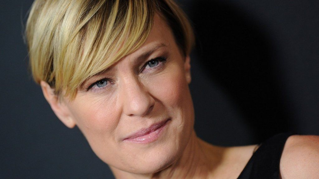 Sa isang solong pangungusap, Ipinaliwanag ng House of Cards Star Robin Wright Bakit Mahalaga ang Kilusang #MeToo