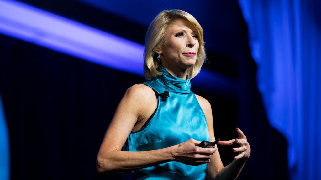 Sådan opbygges den tillid, du har brug for for at være en effektiv leder, ifølge kropssprogekspert Amy Cuddy