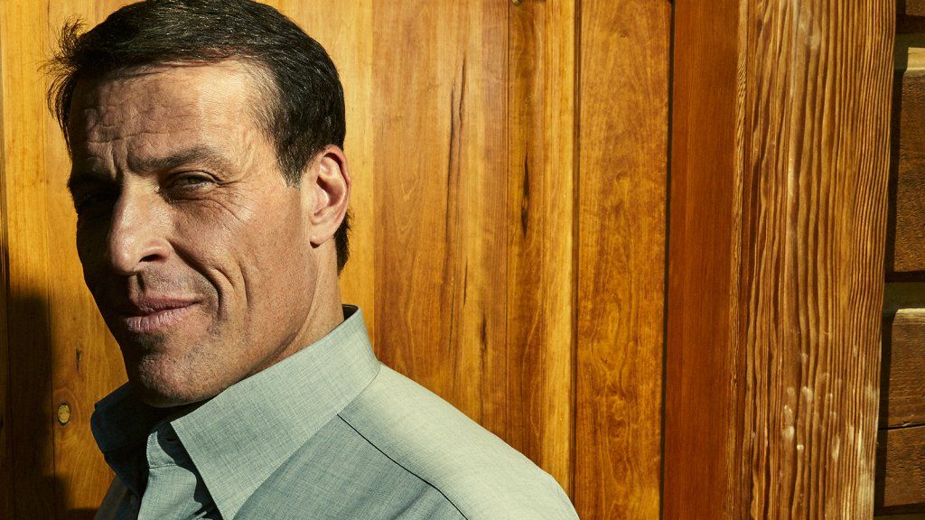 Kuidas Tony Robbins lõi impeeriumi, olles kõige enesekindlam mees Maal
