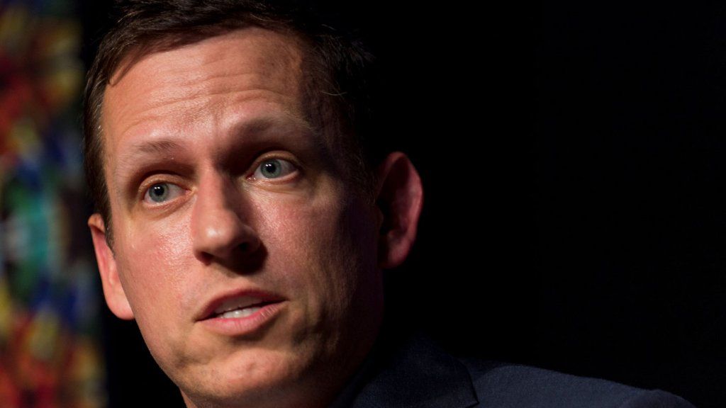 Peter Thiel hovorí o dni, keď Mark Zuckerberg odmietol Yahoo miliardu dolárov