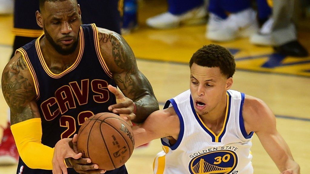 Sí, Stephen Curry va rebre menys de 72 jugadors de la NBA aquest any