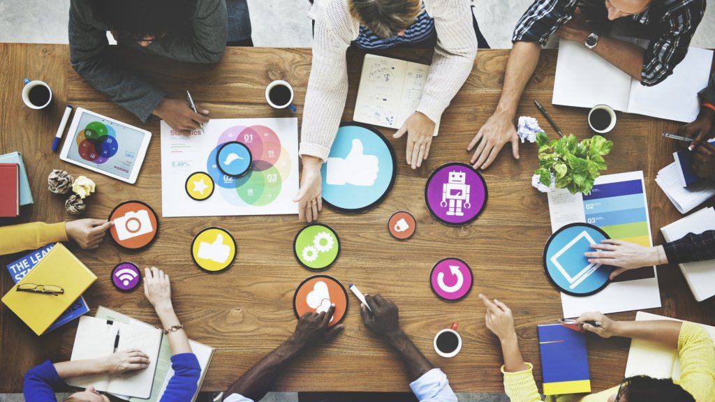 Kako v 8 korakih ustvariti zmogljivo platformo za socialno omrežje